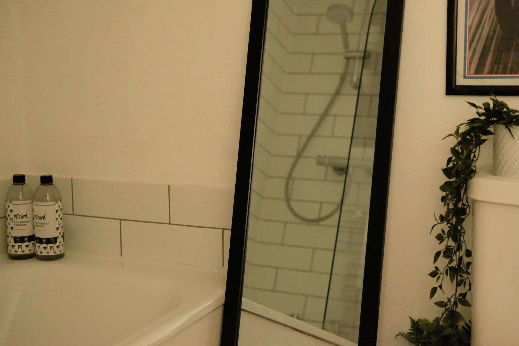 Spacious City Centre Apartment Bath Zewnętrze zdjęcie